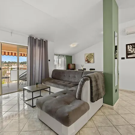 Anka Apartamento